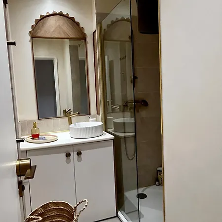 Apartament Pramousquier -vue - 3 Pieces - Renove A Neuf *